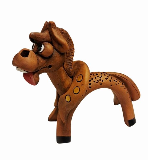 Keraamiline-kuju-hobune-2